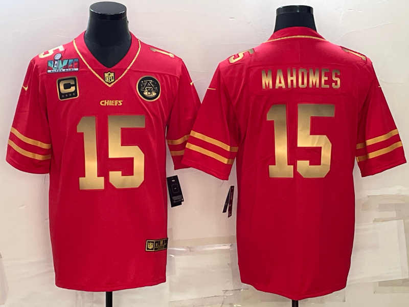 Men??s Kansas City Chiefs #15 Patrick Mahomes Red Gold Super Bowl LVII Patch And 4-star C Patch Vapor Untouchable Limited Stitched Jersey